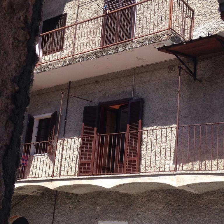 La Tana Del Lupo Apartment Entracque Ngoại thất bức ảnh